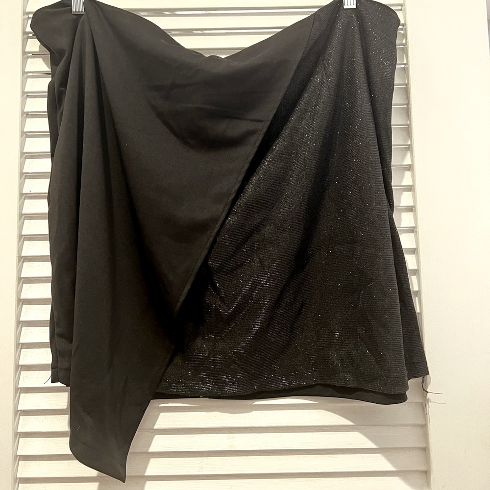 SHEIN Black Asymmetrical Sparkle Skirt 4X